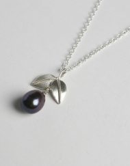 Freshwater pearl and silver pendant