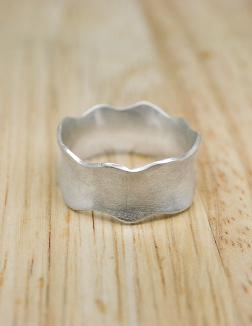Sterling silver concave ring with wave edges