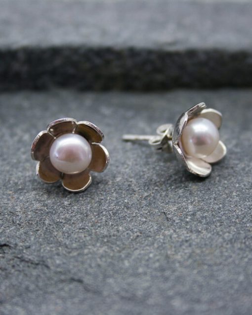 Silver and pearl flower earrings