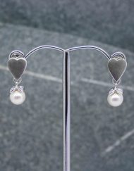 Heart and swarovski pearl earrings